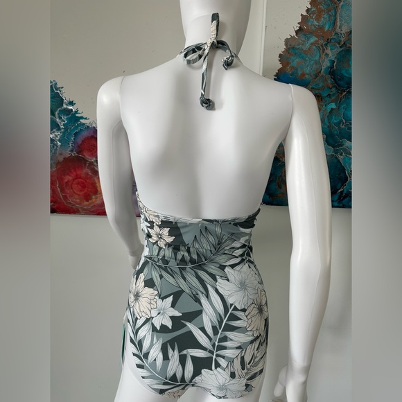 Seafolly Australia One Piece Swimsuit with Convertible Back - size 10 - Picture 5 of 7